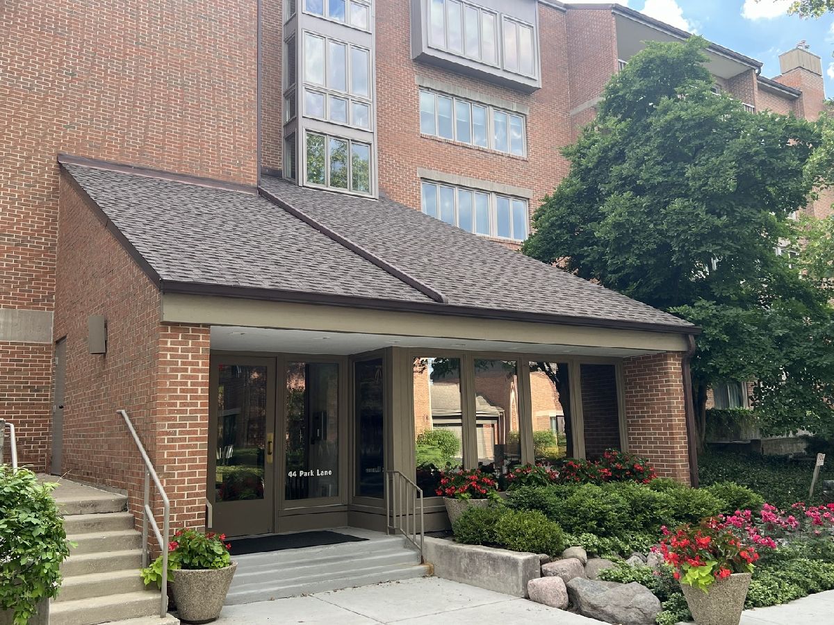 Condos & Townhomes Sold Park Lane Park Ridge Illinois, 44 Park