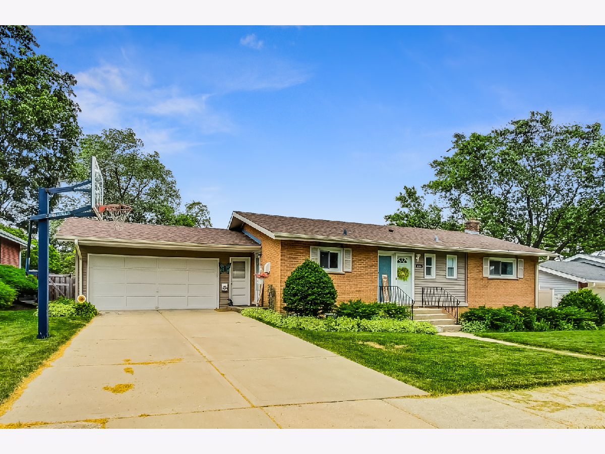 Homes Sold Westgate Arlington Heights Illinois, 223 Yale