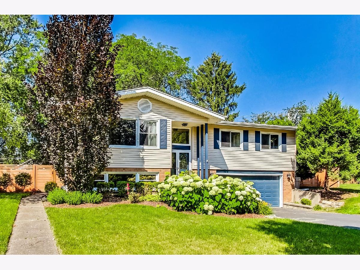 Homes Sold Summerhill Arlington Heights Illinois, 1307 Heather