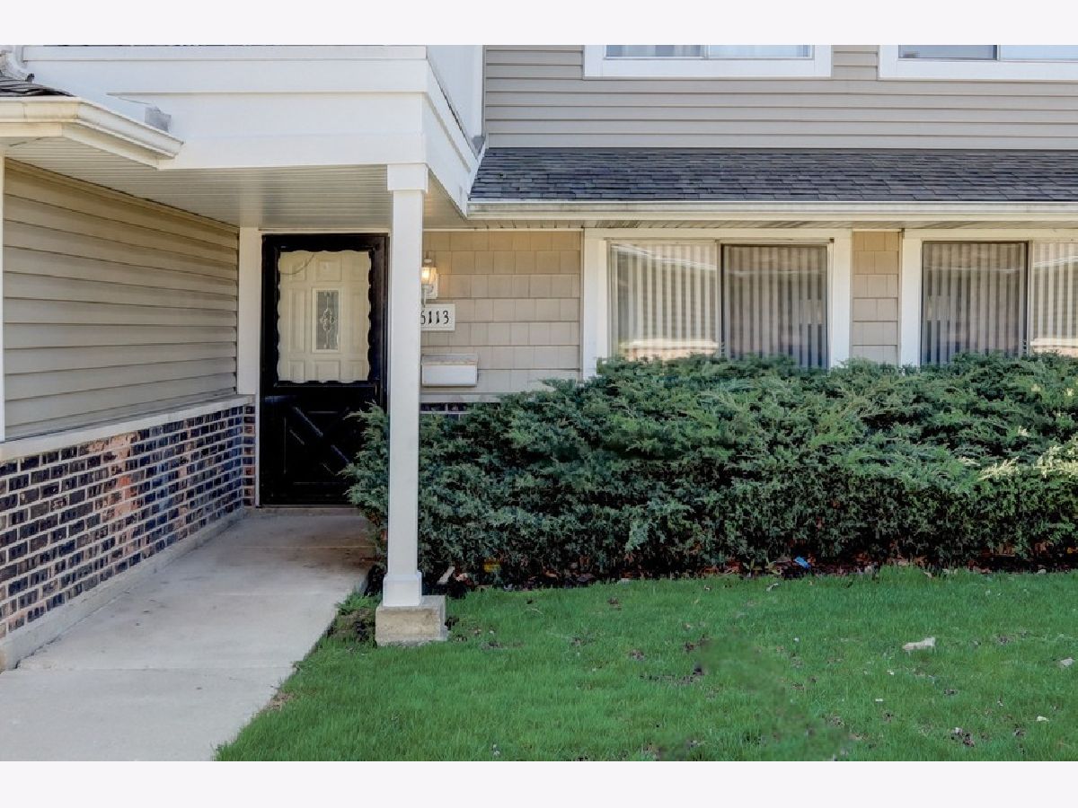 Townhomes & Condos Sold Fremont Junction Hanover Park Illinois, 6113 Kit Carson