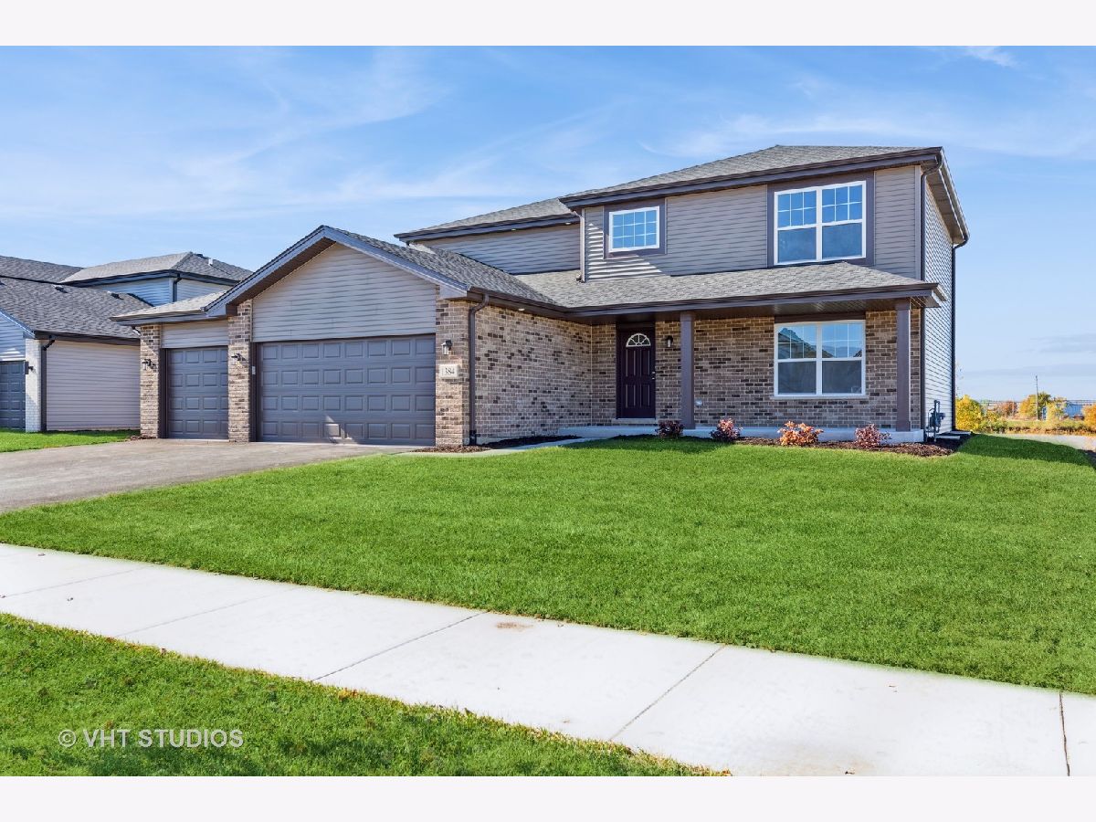 Homes & Townhomes Sold Prairie Park Beecher Illinois, 1384 Clifton