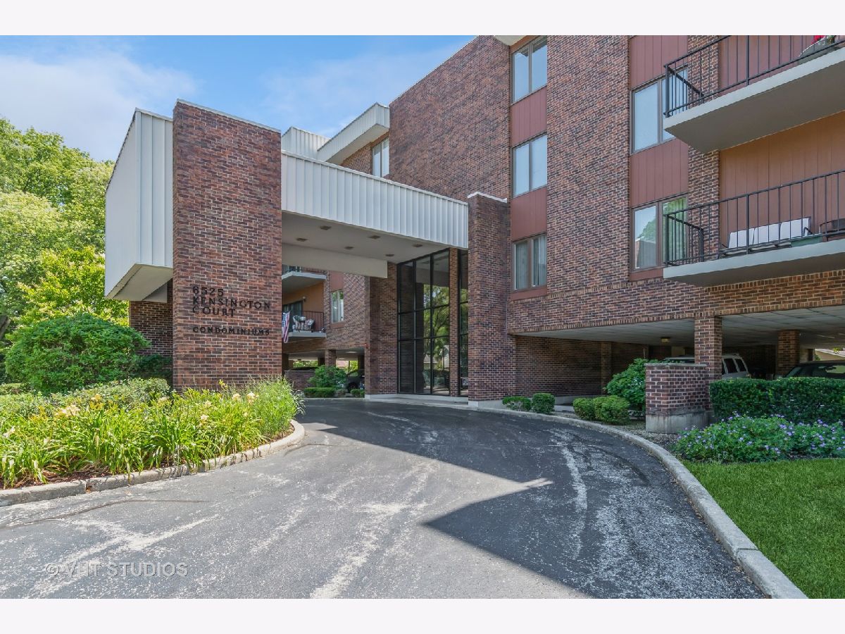 Condominiums Sold Kensington Courts Downers Grove Illinois, 6525 Main