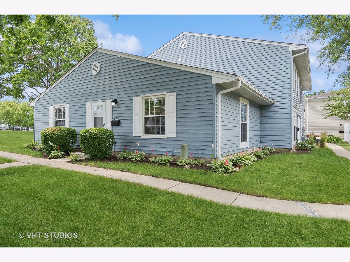 Townhomes & Condos Sold Trees Of Wheaton Wheaton Illinois, 1601 Woodcutter