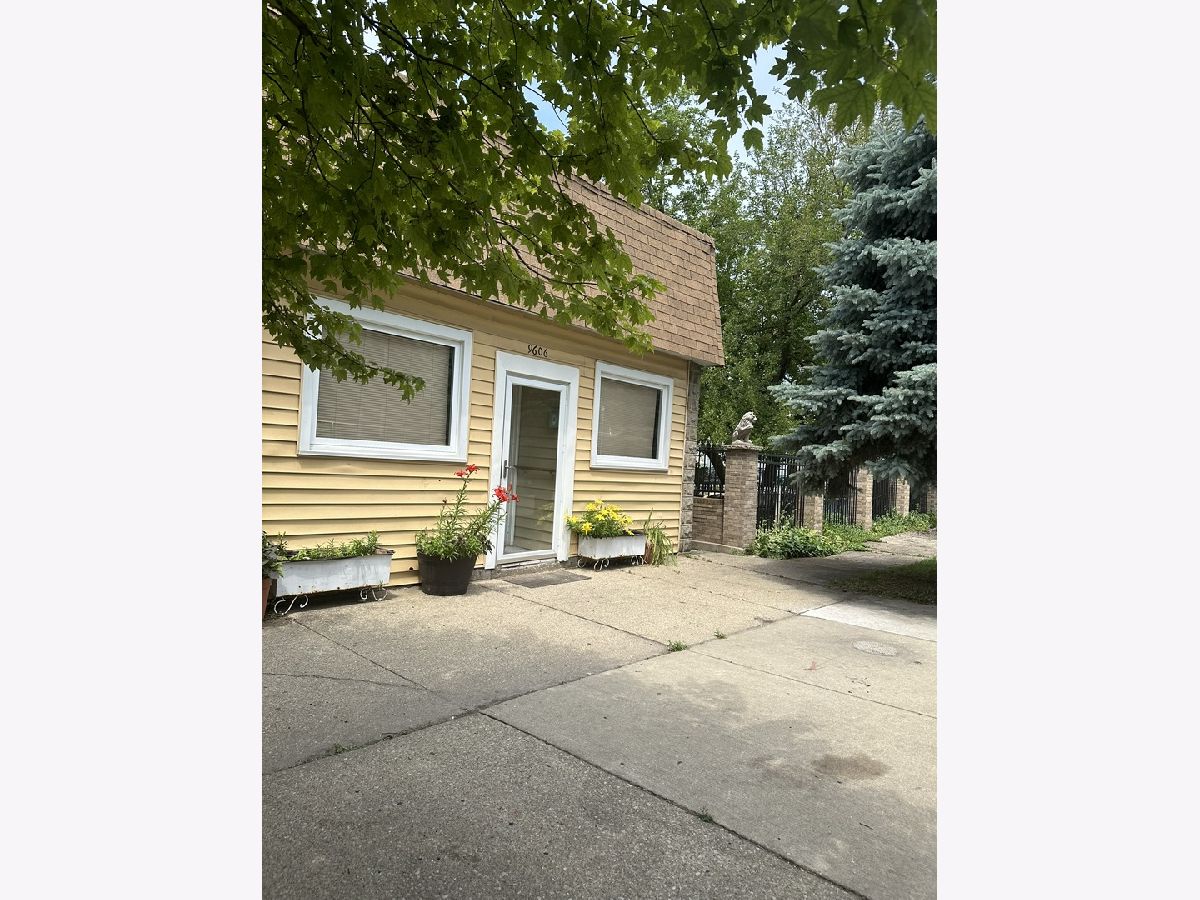  Rented Chicago Illinois, 9606 Avenue N