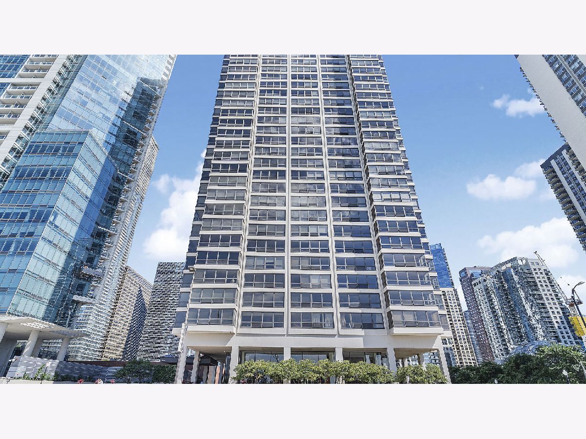 Condominiums Rented Buckingham Residences Chicago Illinois, 360 Randolph