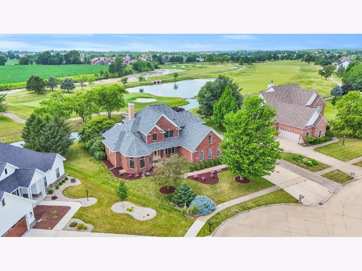 Homes & Condominiums Sold Stone Creek Urbana Illinois, 2635 Muirfield
