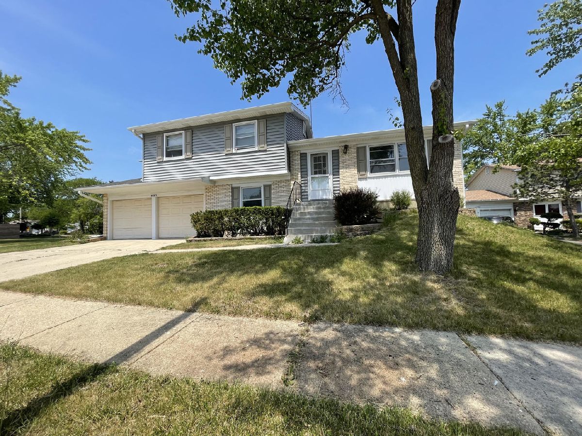 Homes Rented Harpers Landing Hoffman Estates Illinois, 1690 Dover