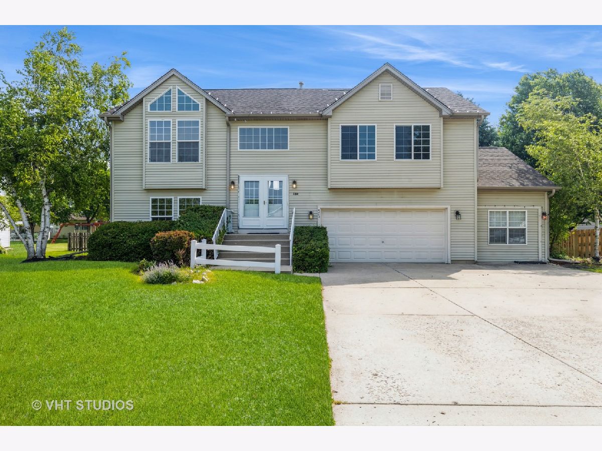 Homes & Condos & Townhomes Sold Boone Creek Mchenry Illinois, 504 Cartwright