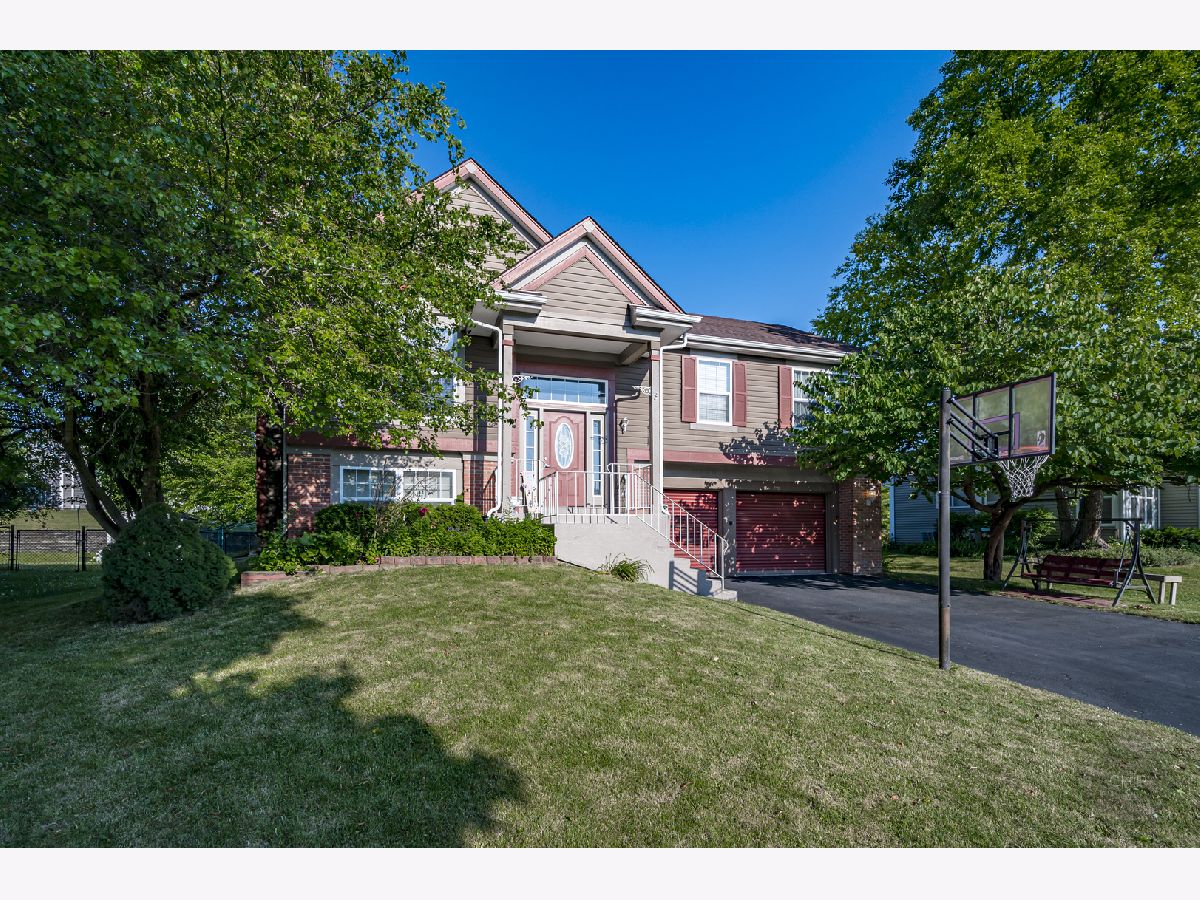 Homes Sold Sugar Ridge South Elgin Illinois, 21 Lilac