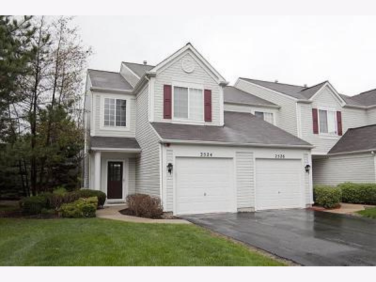 Townhomes Rented Carrolwood Naperville Illinois, 2524 Bordeaux