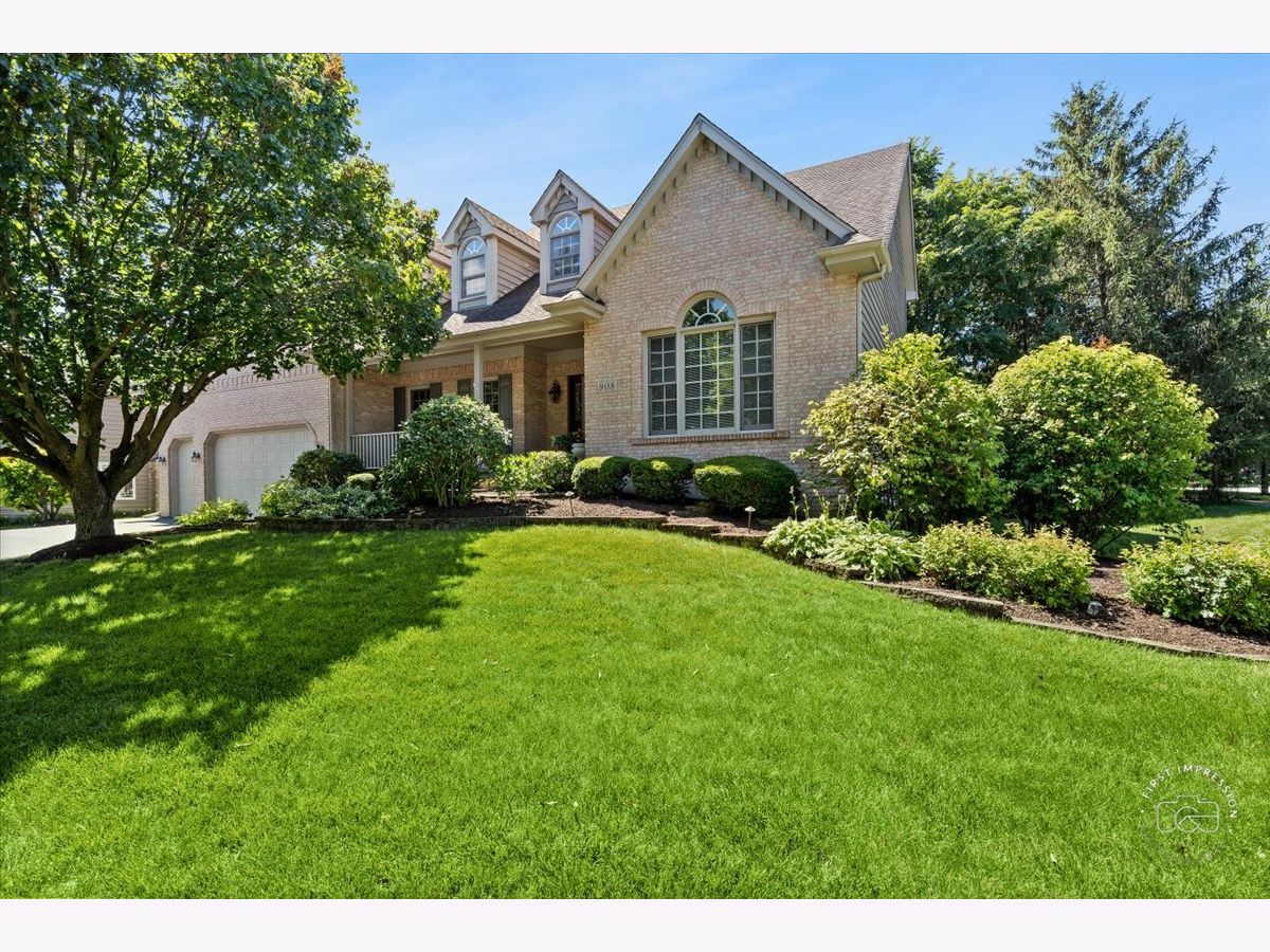 Homes Sold Oak Creek Naperville Illinois, 908 Spindletree
