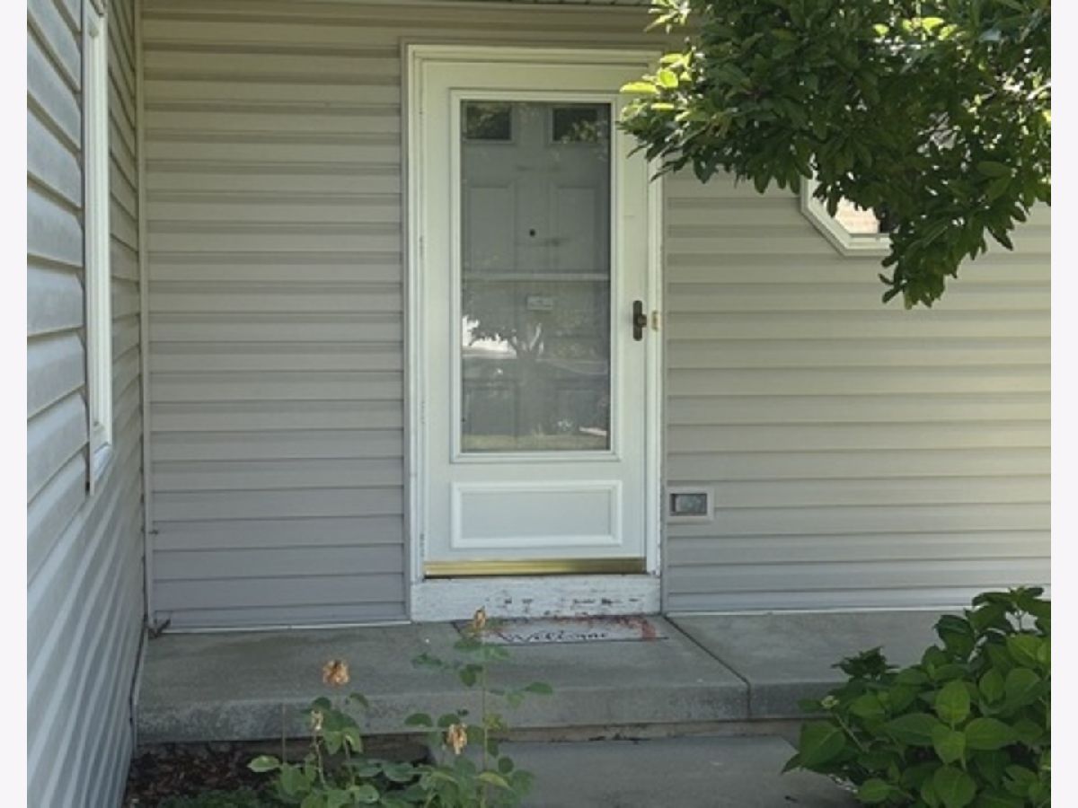 Condos & Townhomes Sold Silver Trail North Aurora Illinois, 713 Harmony
