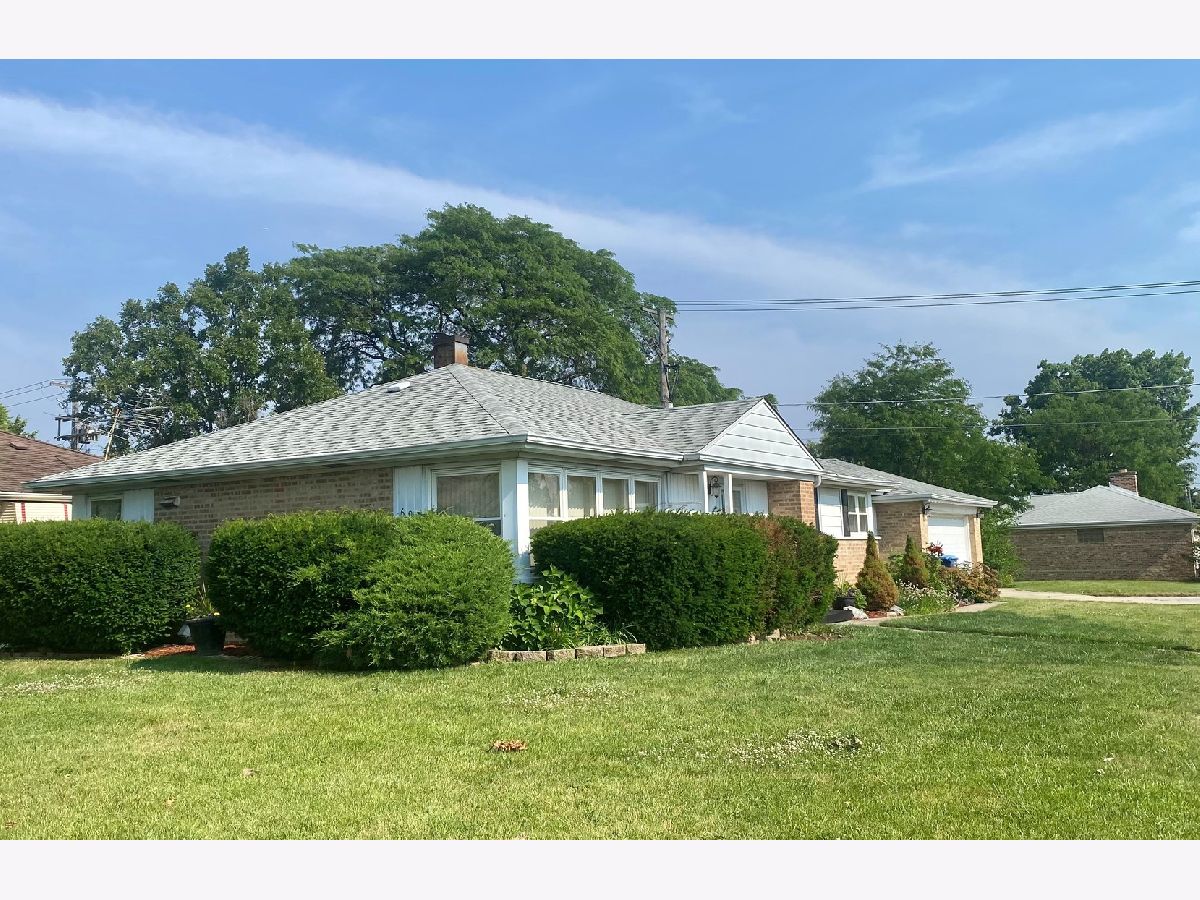 Homes Sold Homerican Villas Des Plaines Illinois, 692 Algonquin