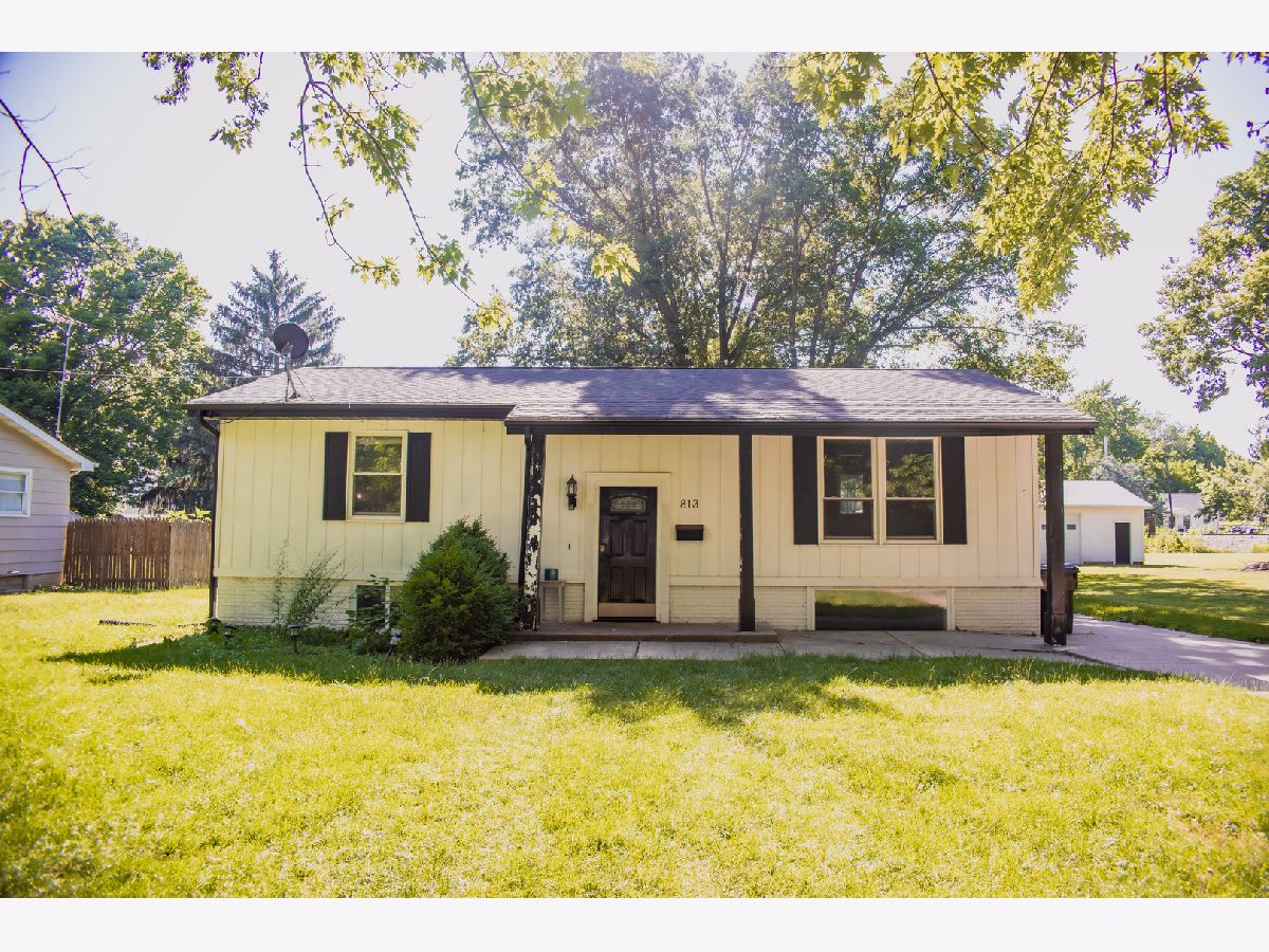  Sold Henry Illinois, 813 Green