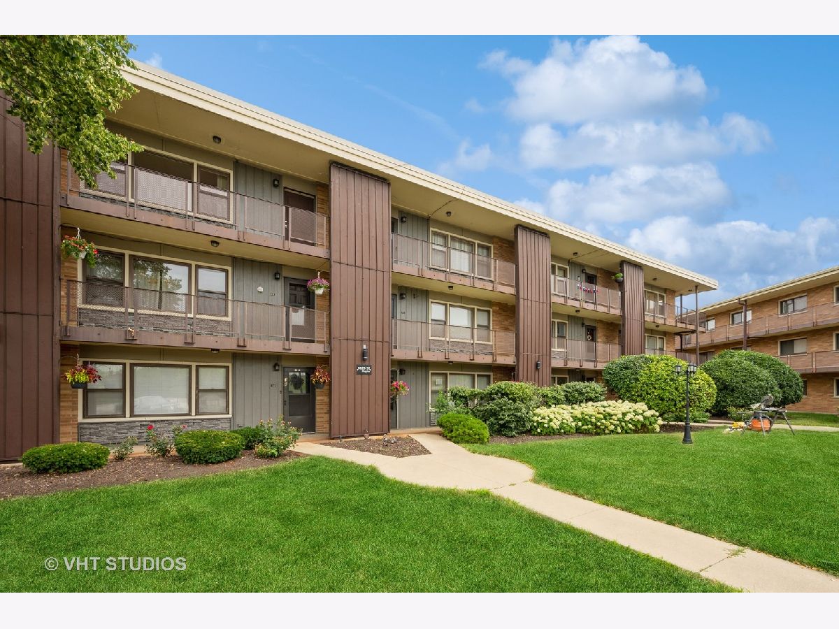  Sold Rosemont Illinois, 9630 Higgins