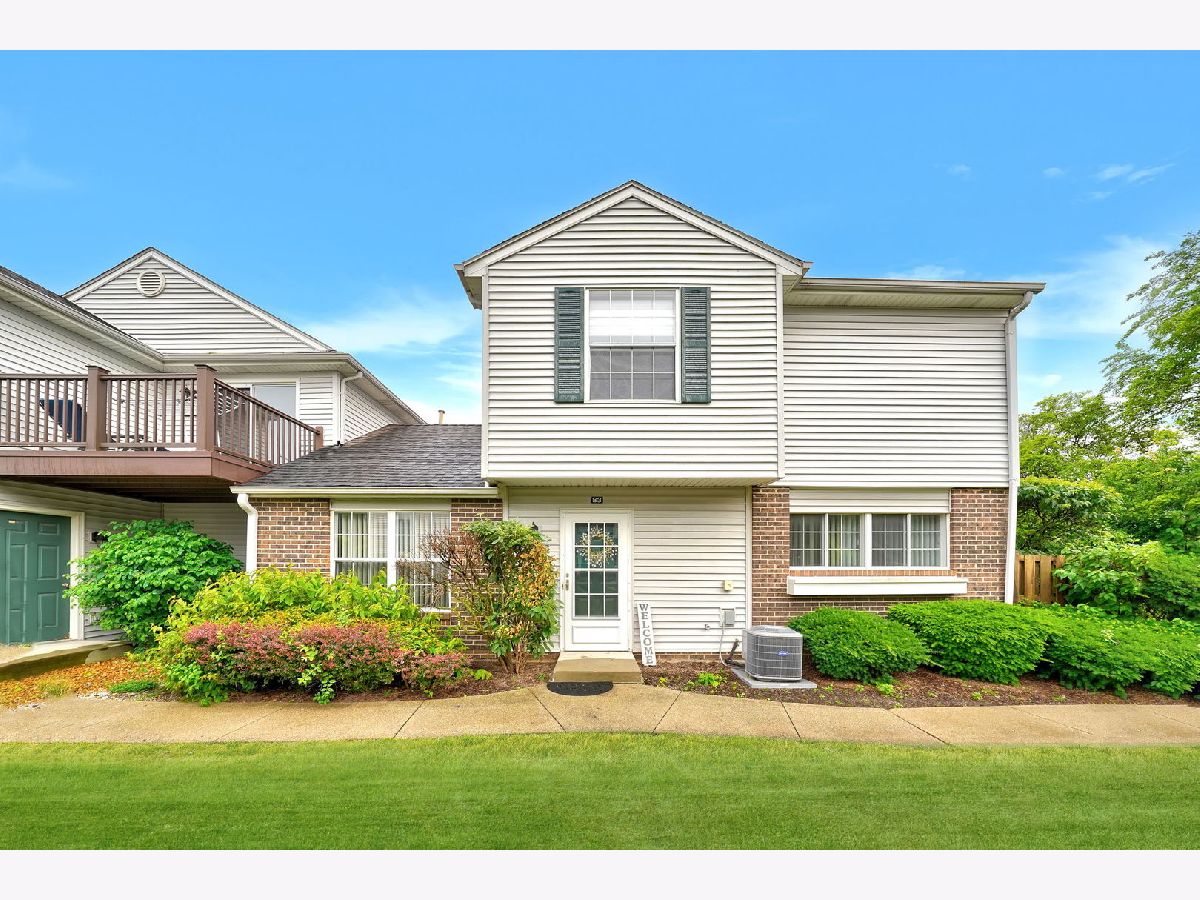 Townhomes & Condos Rented Le Parc Buffalo Grove Illinois, 83 Le Jardin