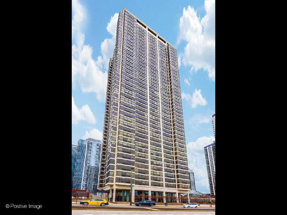 Condominiums Sold Buckingham Residences Chicago Illinois, 360 Randolph