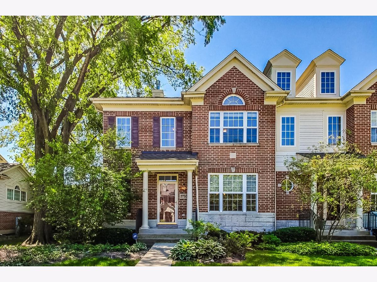Homes & Townhomes Sold Southgate On The Glen Glenview Illinois, 2733 Langley