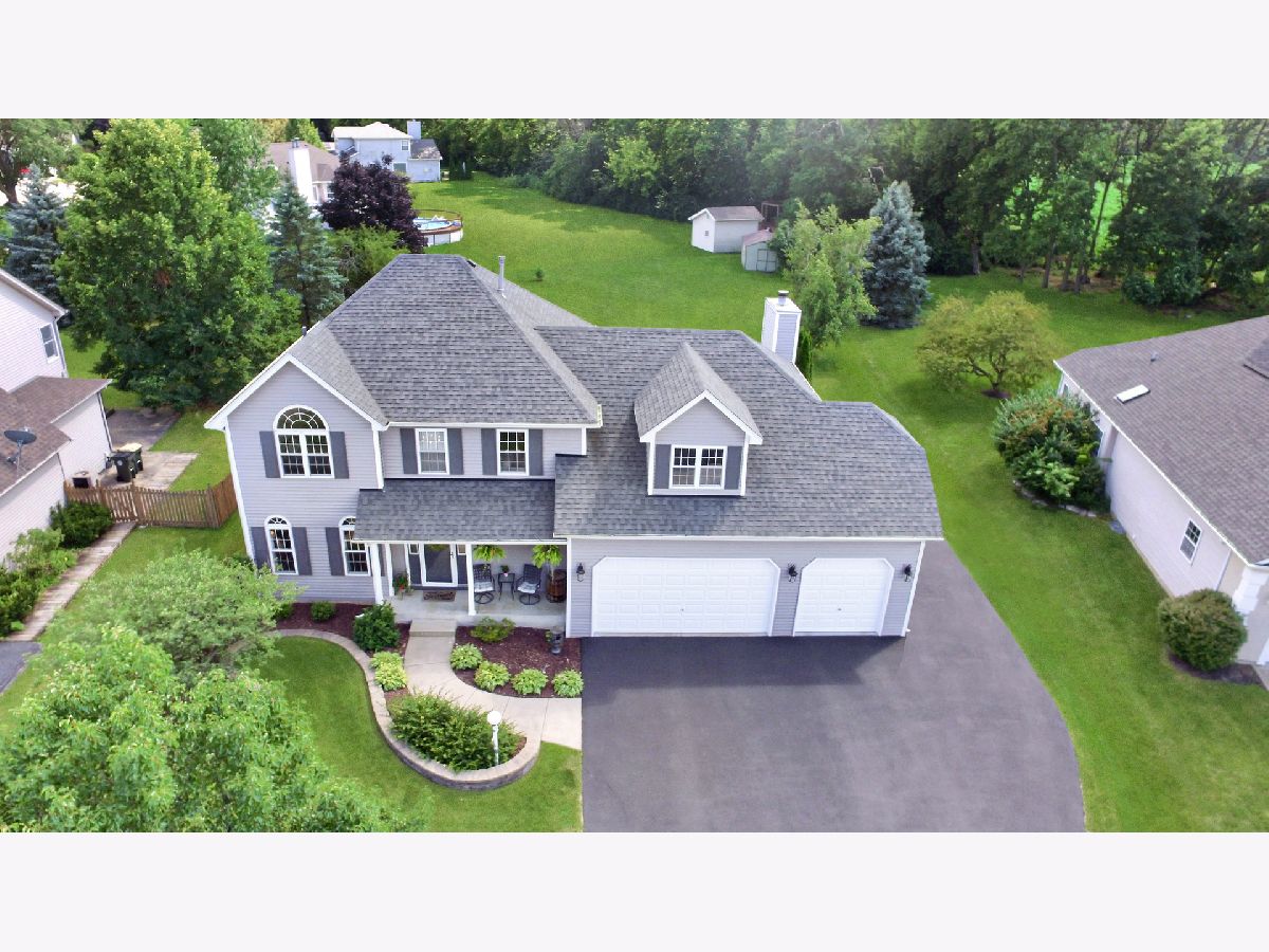 Homes & Condos & Townhomes Sold Greenbriar Yorkville Illinois, 591 Barberry