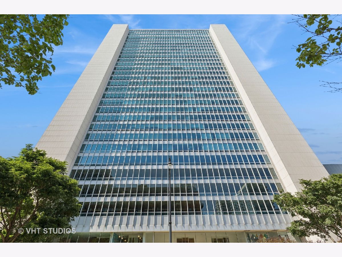 Condominiums Sold Montgomery Chicago Illinois, 500 Superior
