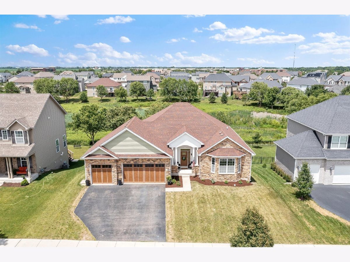 Homes Sold Blackberry Woods Yorkville Illinois, 931 Carly