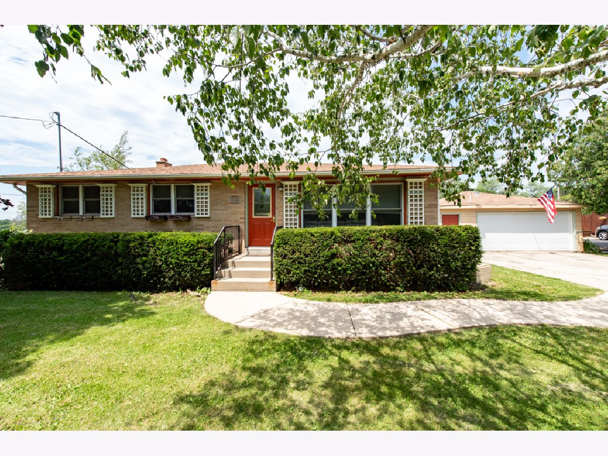  Sold Kenosha Wisconsin, 6944 78th