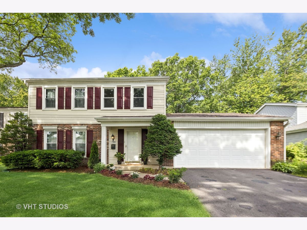 Homes Sold Old Grove Lombard Illinois, 1008 Lewis