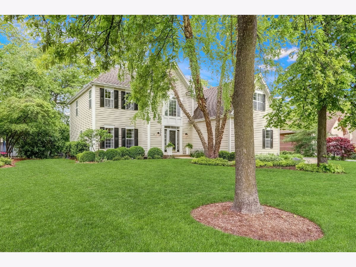 Homes Sold Bittersweet Woods Gurnee Illinois, 1156 Vineyard