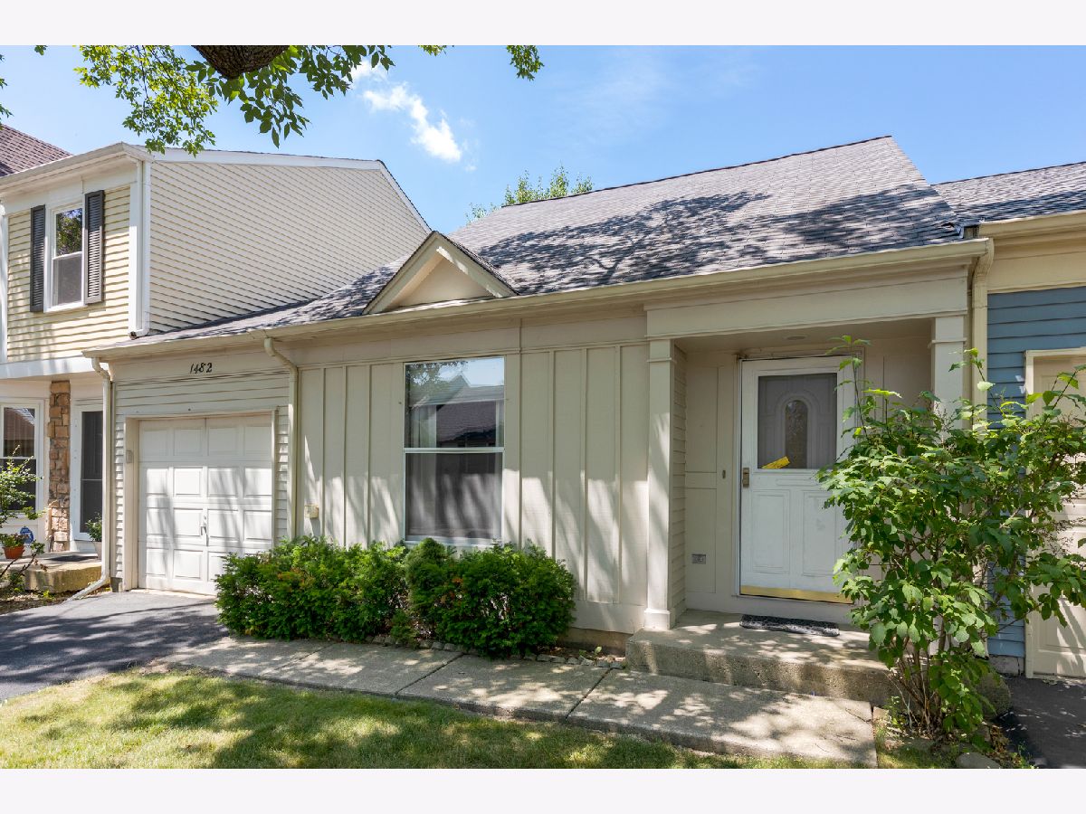 Townhomes Sold Cherrybrook Village Palatine Illinois, 1482 Gatewood