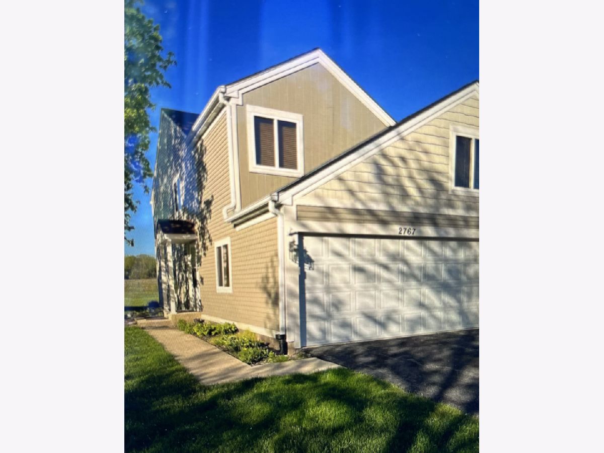 Townhomes Rented Cinnamon Glen Aurora Illinois, 2767 Prairieview