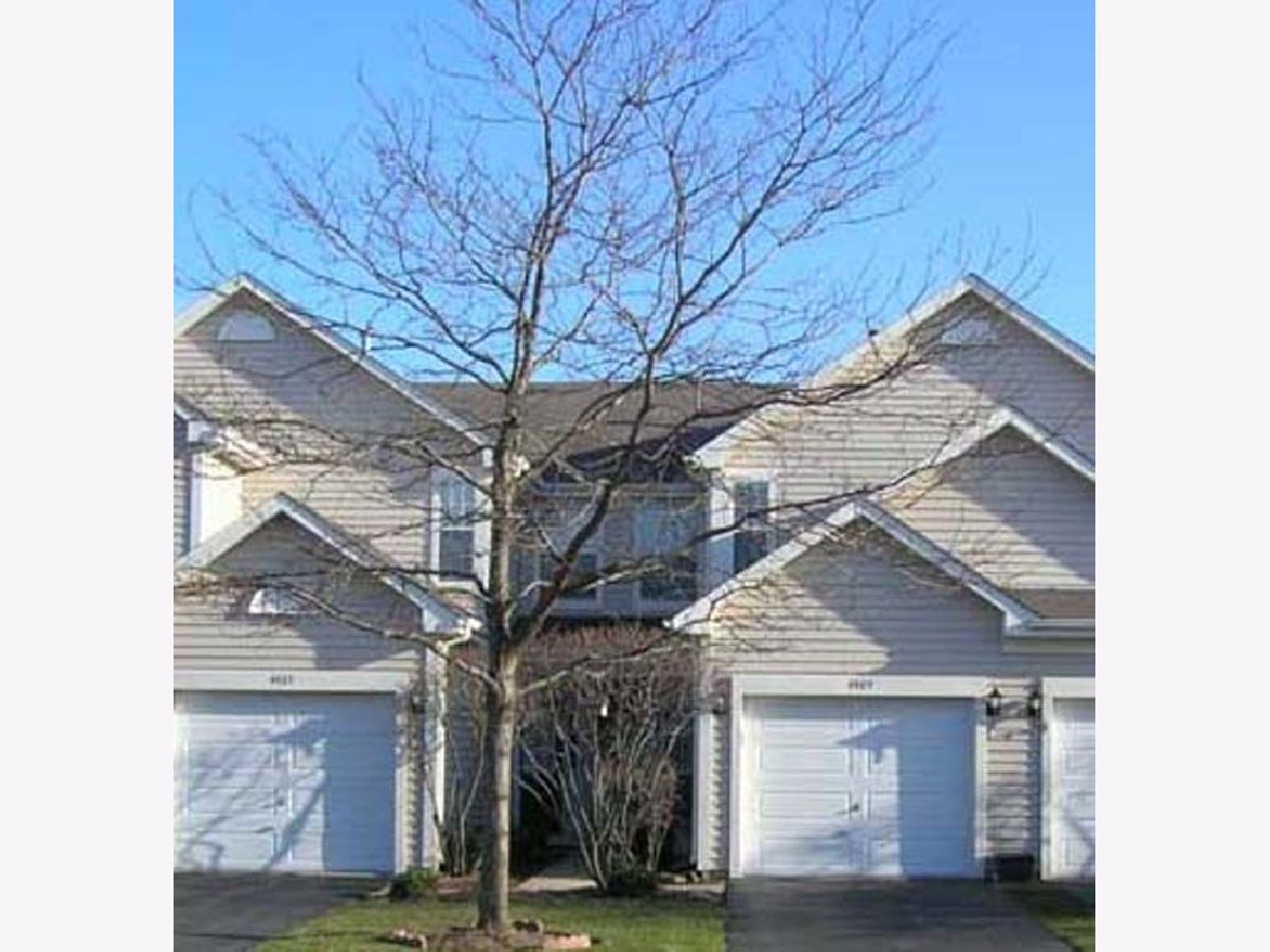Homes & Townhomes & Condos Sold Pleasant Hill Waukegan Illinois, 4528 Quill