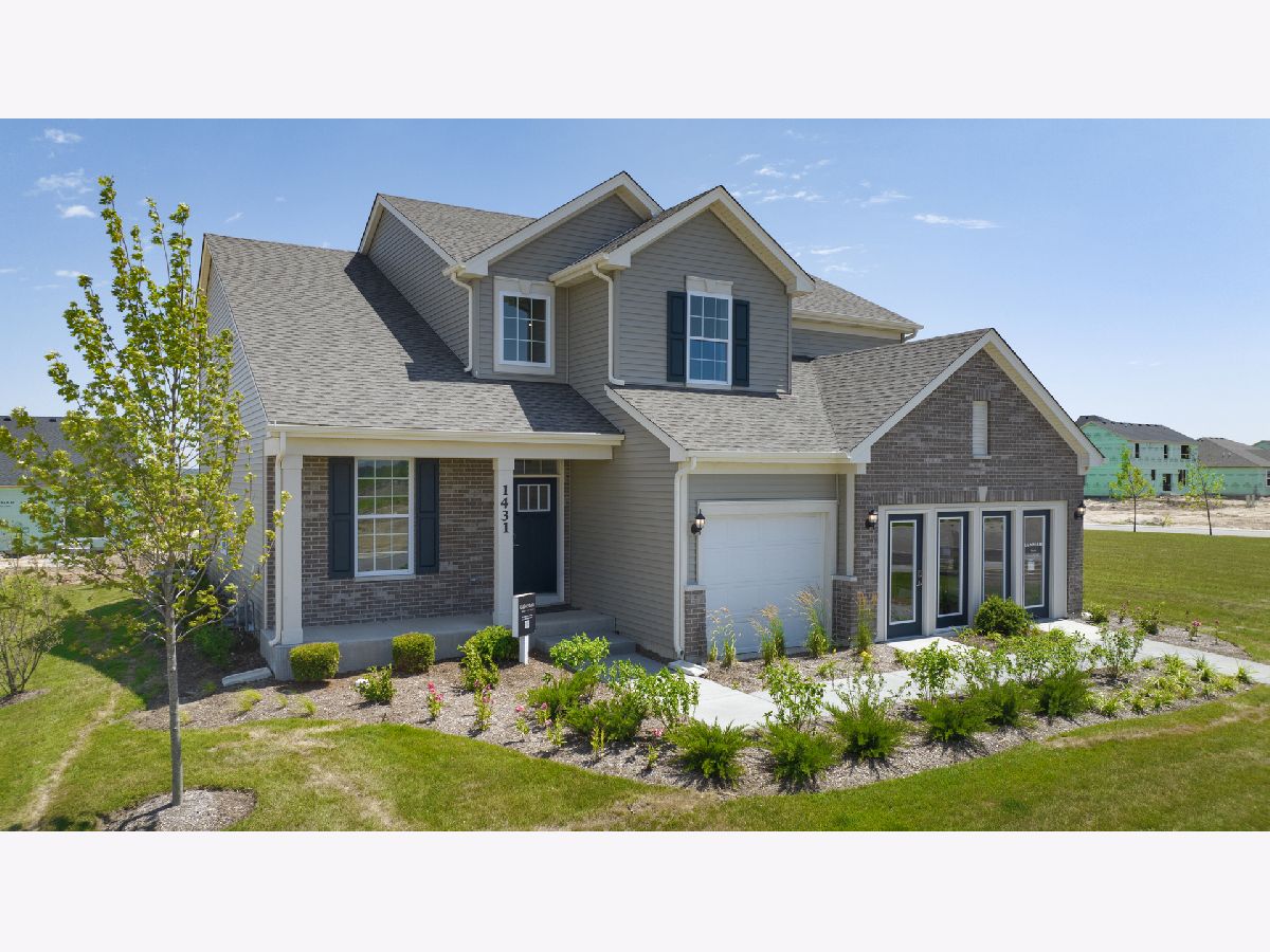 Homes Sold Fox Pointe Elburn Illinois, 1467 Garfield