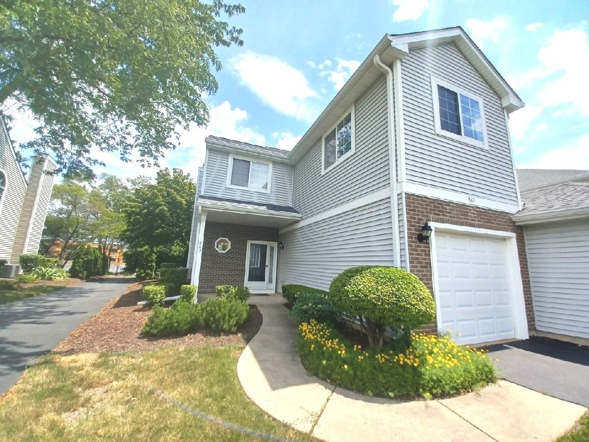 Townhomes & Condos Rented Cambria Lombard Illinois, 863 Addison