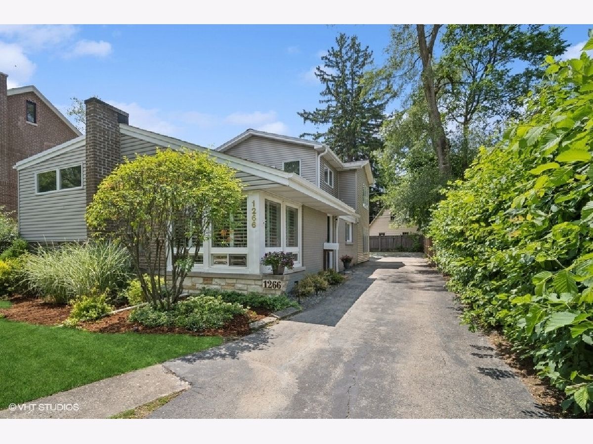 Homes Sold Sherwood Forest Highland Park Illinois, 1266 Cavell