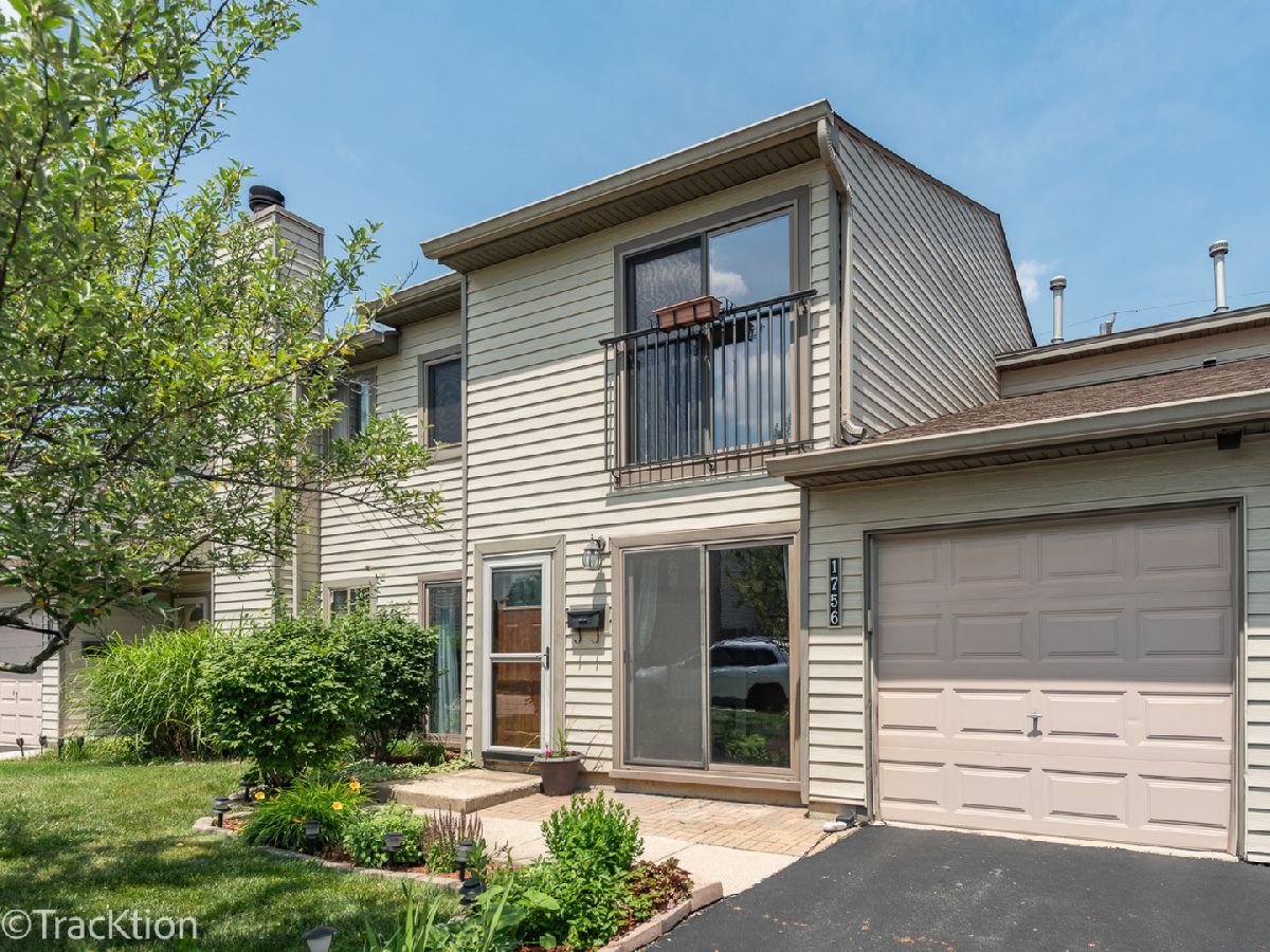 Townhomes & Condos Sold Springside Downers Grove Illinois, 1756 Whidden