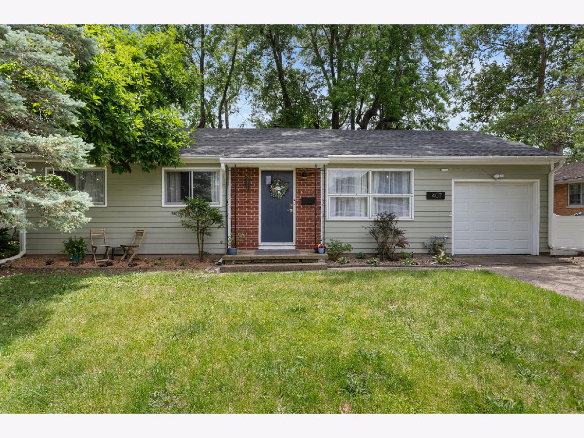 Homes Sold Amvets Homestead Urbana Illinois, 1407 Fairlawn