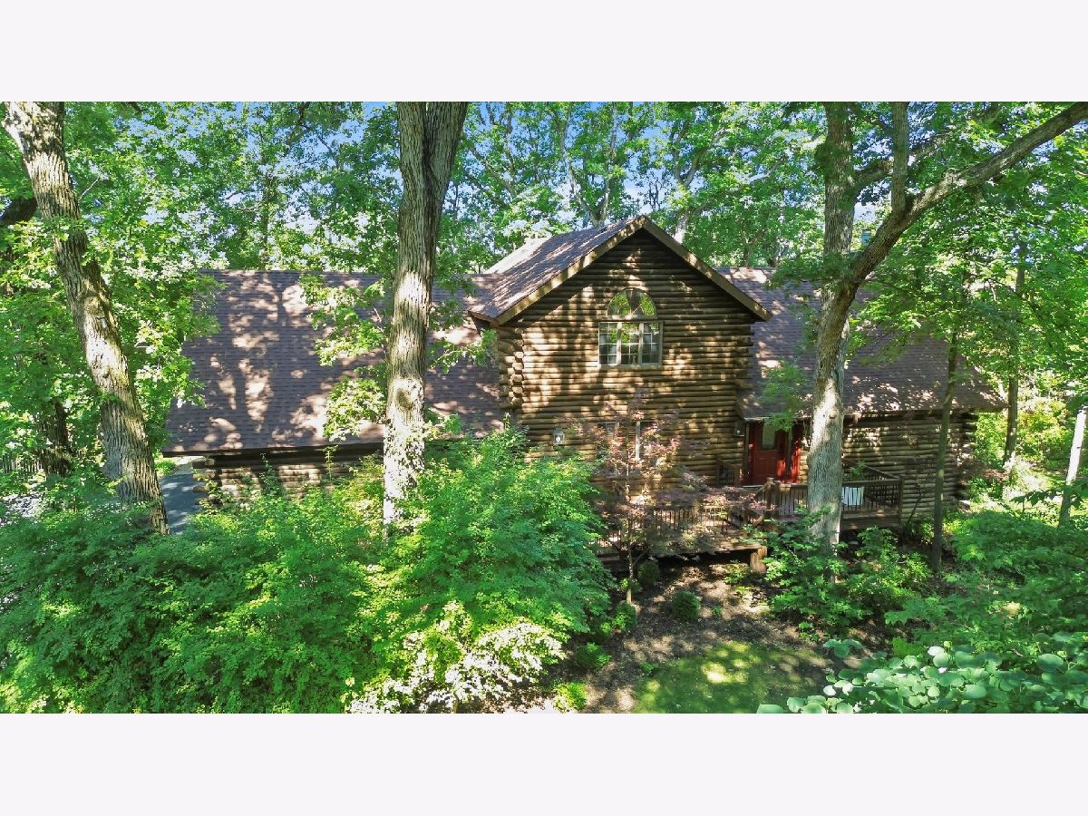 Homes Sold Camelot Shorewood Illinois, 22146 Eastcliff