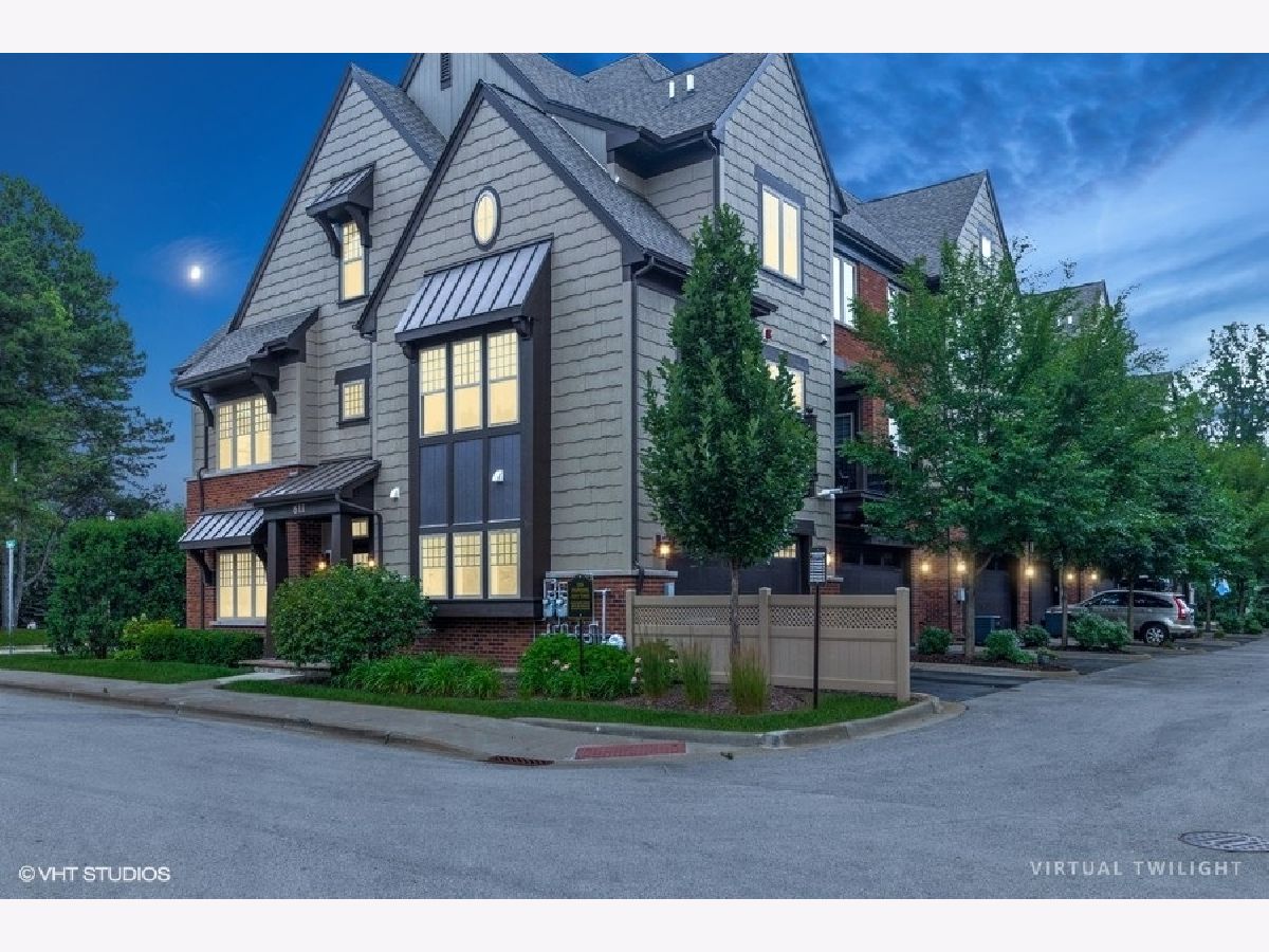 Townhomes Sold Parkside Of Libertyville Libertyville Illinois, 611 Parkside