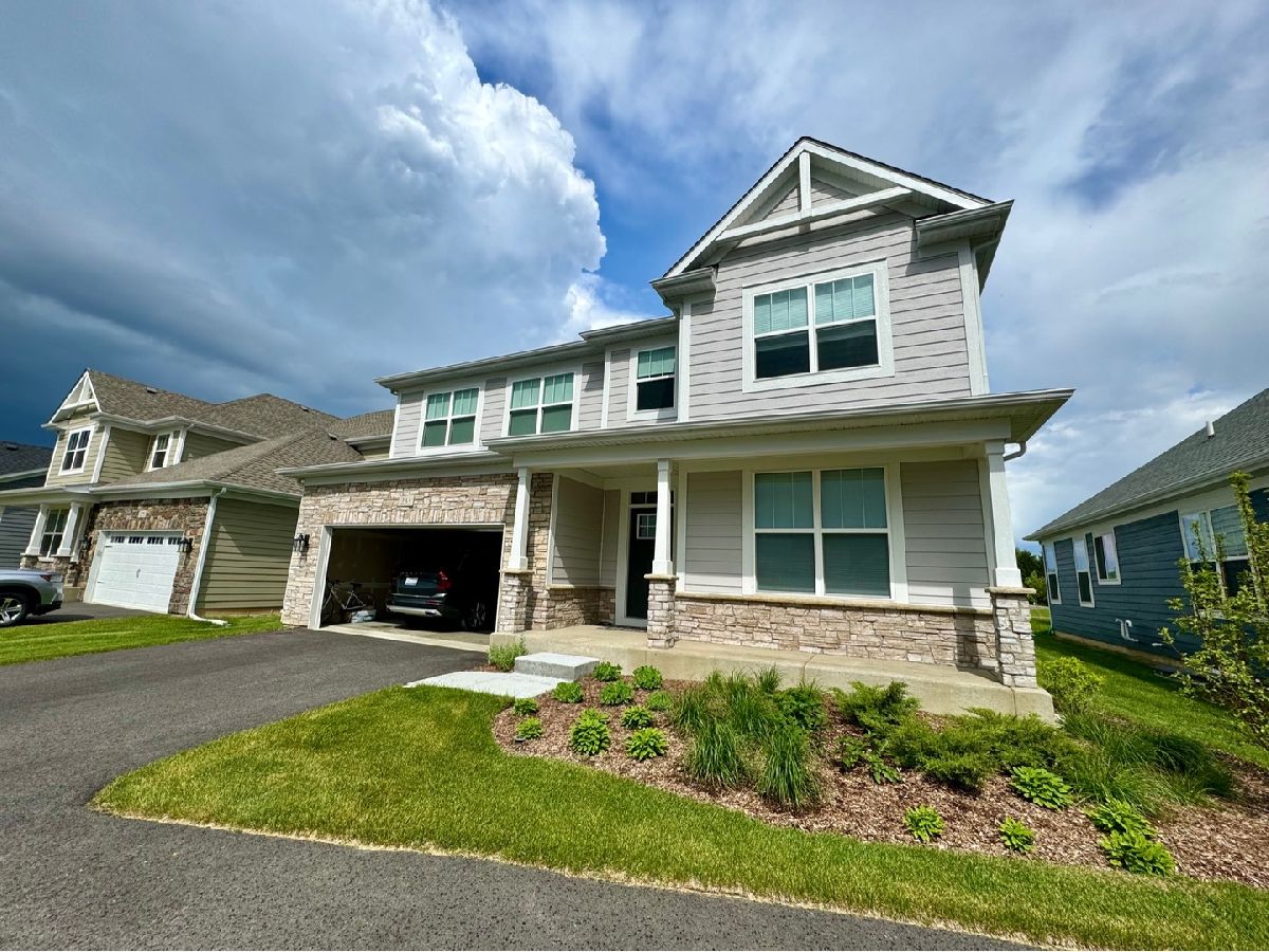 Condos & Townhomes & Homes Rented Link Crossing Buffalo Grove Illinois, 233 Farmstead