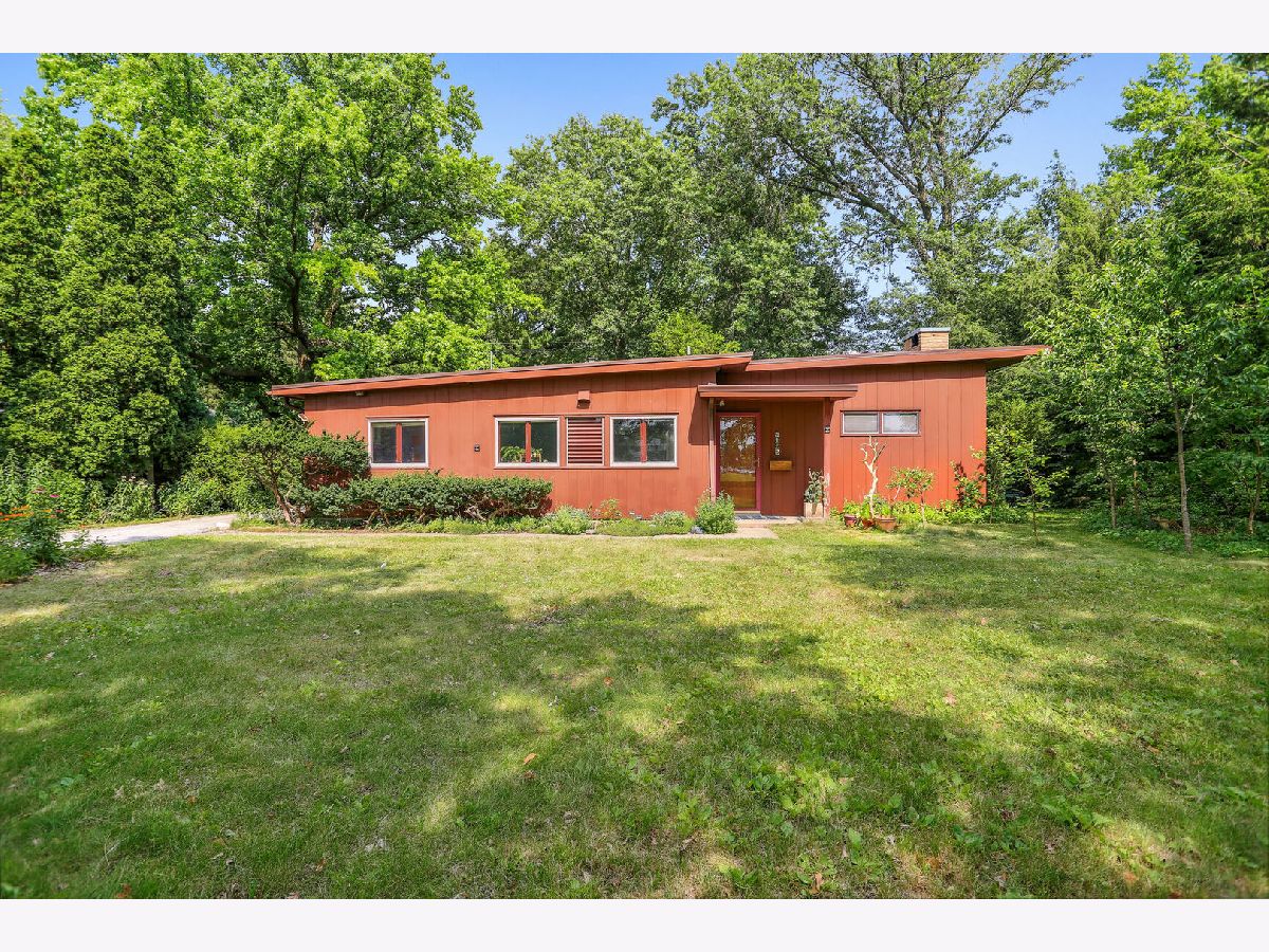 Homes & Condos & Townhomes Sold University Downs Urbana Illinois, 2112 Race