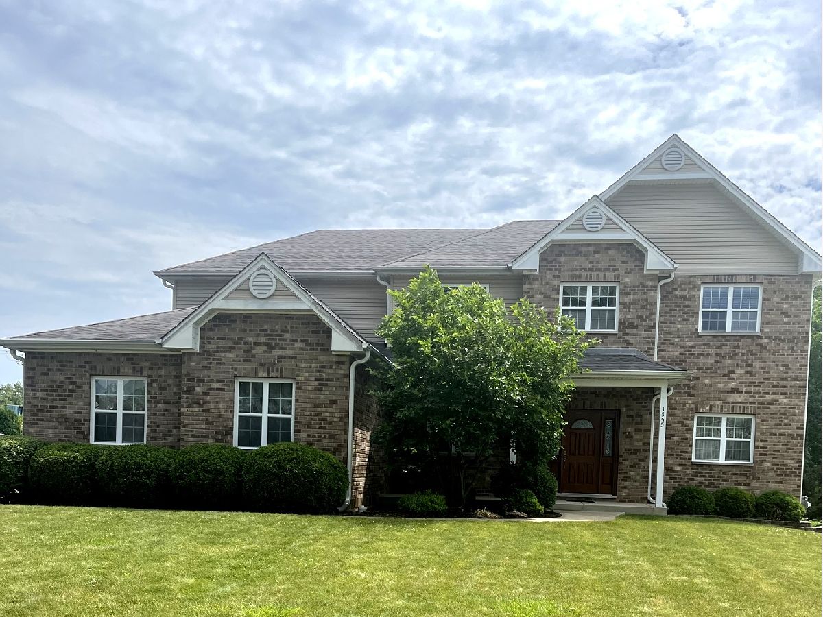 Homes Sold Arlington Knolls Arlington Heights Illinois, 1555 Evergreen