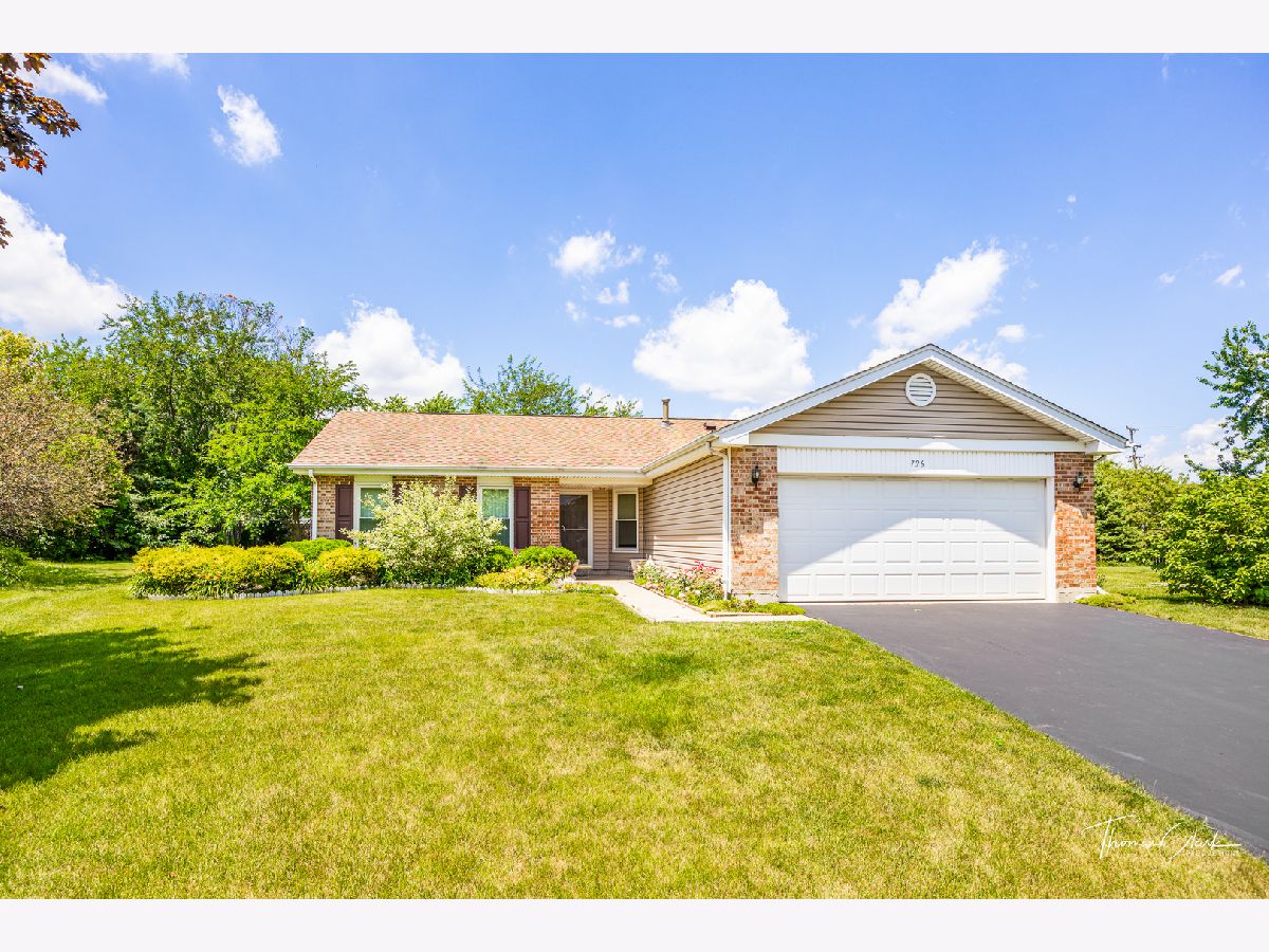 Homes Sold Cutters Mill Schaumburg Illinois, 726 Clarendon Springs