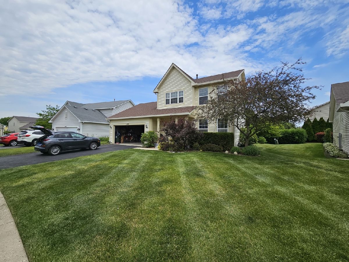 Homes Sold Coventry Estates Round Lake Beach Illinois, 2399 Tedy