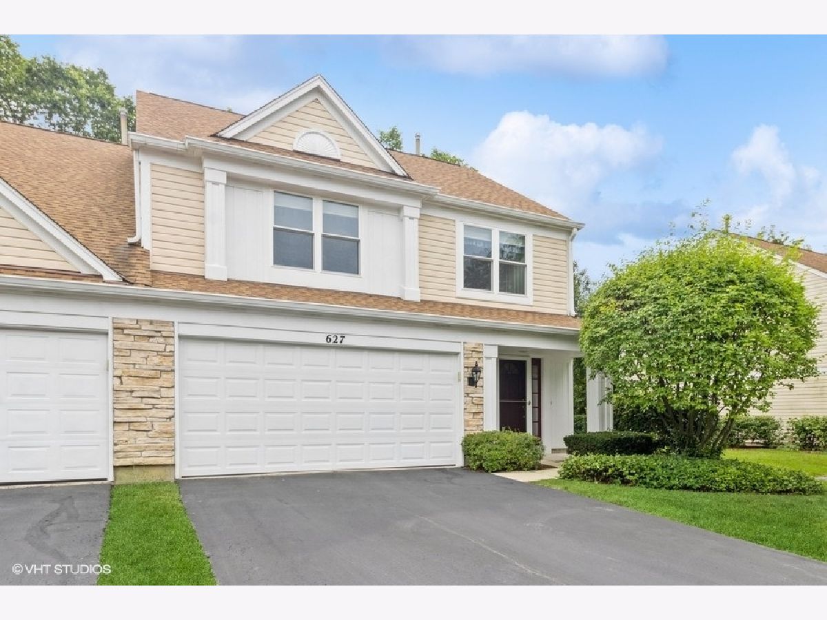 Townhomes Sold Charter Hall Palatine Illinois, 627 Charter Hall