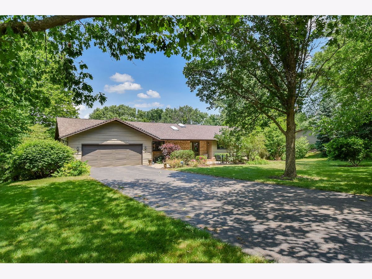 Homes Sold Catatoga Elgin Illinois, 38W644 Arrowmaker