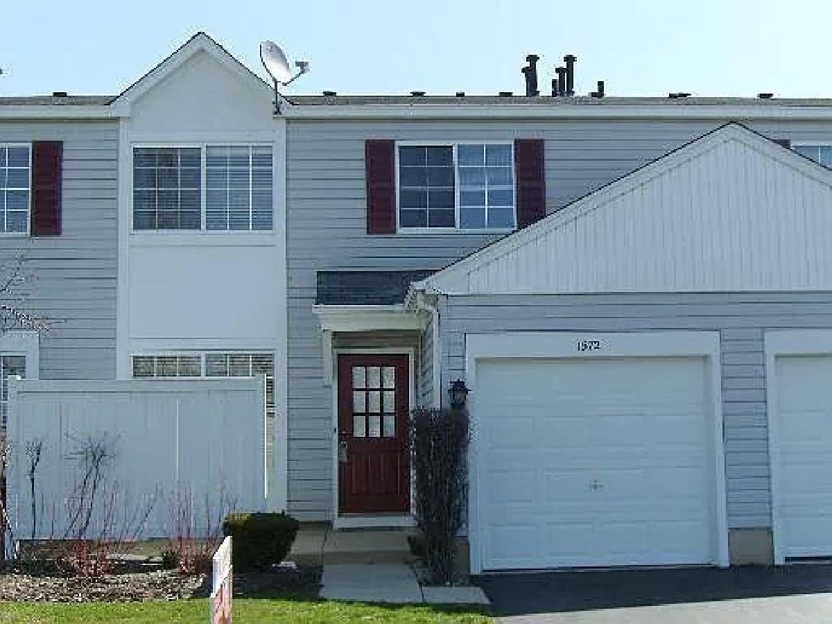Homes & Townhomes Rented Eagle Pointe Naperville Illinois, 1572 Normantown