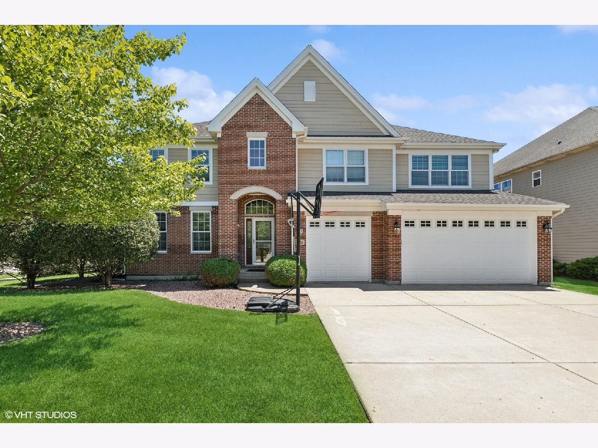 Homes Sold Whispering Lake Estates Buffalo Grove Illinois, 1695 Joseph