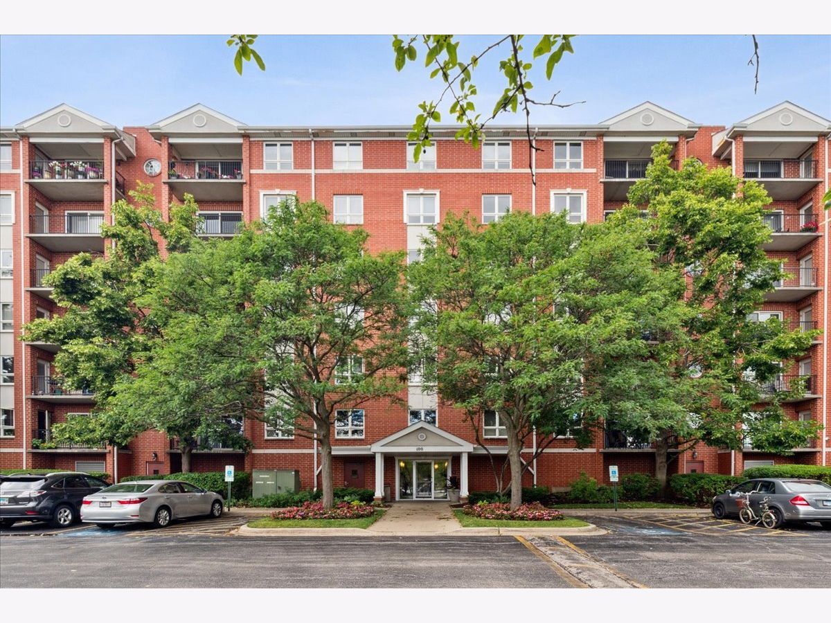 Condominiums Sold One Milwaukee Place Wheeling Illinois, 100 Milwaukee