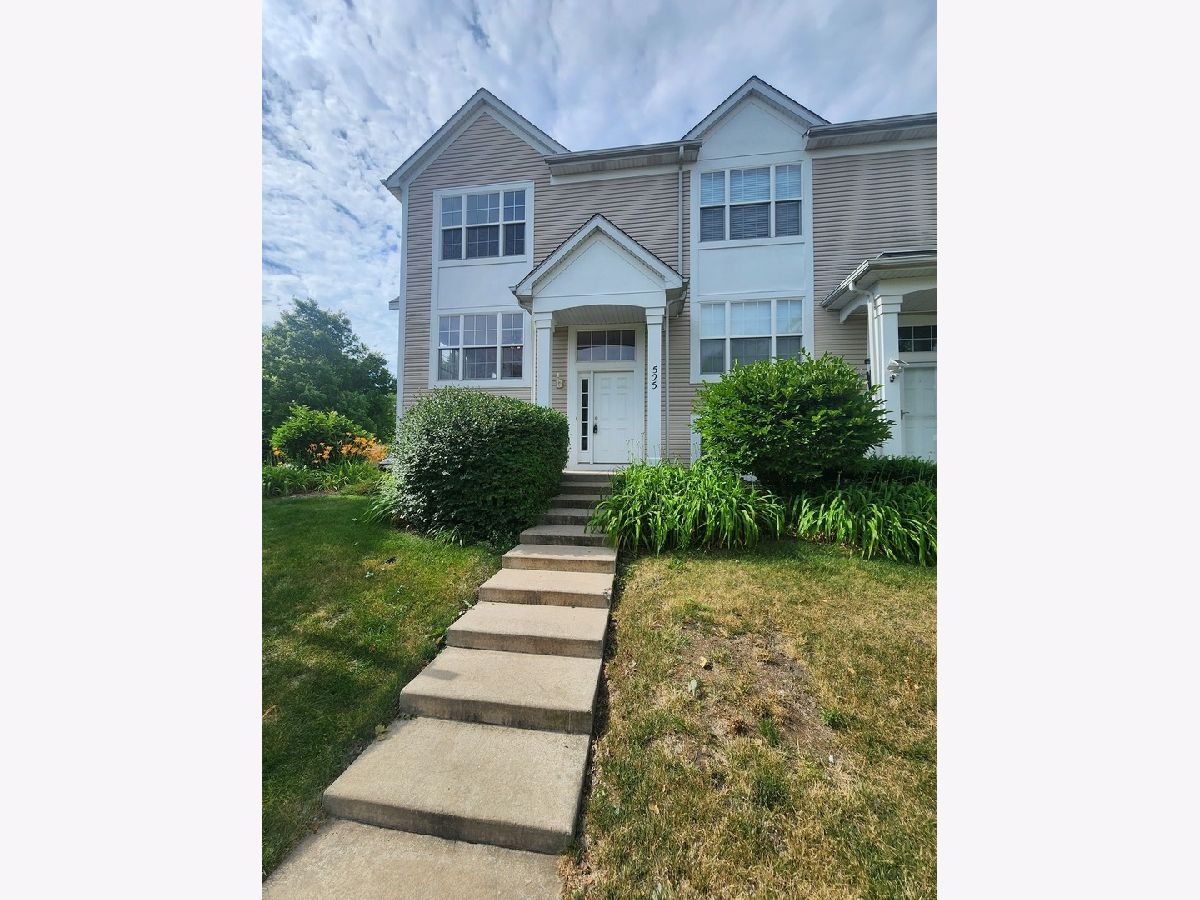 Townhomes & Condos & Homes Sold Silver Leaf Joliet Illinois, 525 Meadow Lily