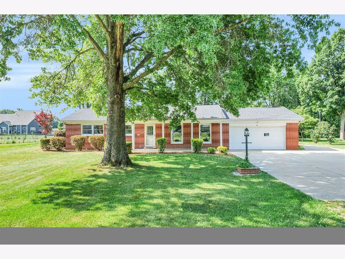  Sold Pesotum Illinois, 401 Jefferson